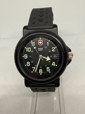 Victorinox Swiss Army Renegade 24228 Men's 39mm Black Quartz Rubber Watch